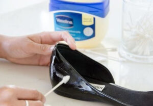 remove scuff marks from plastic shoes